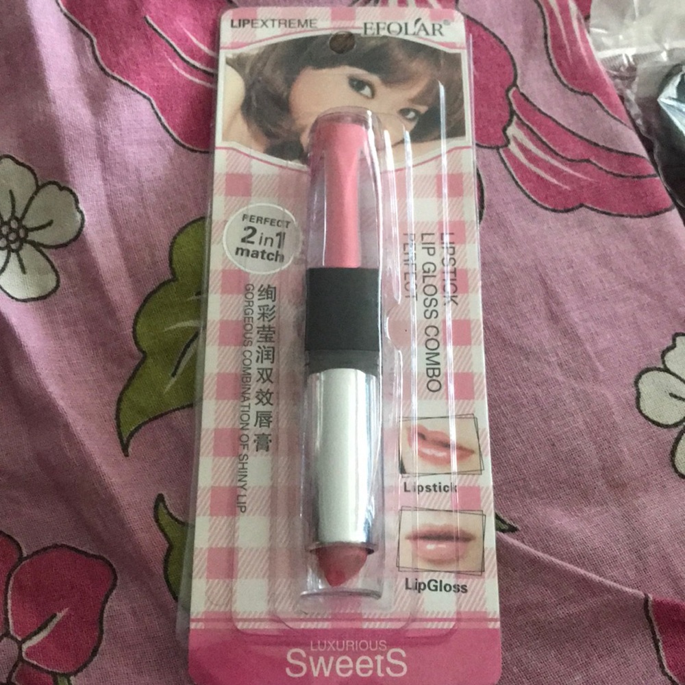 2 in 1 lipstick and lipgloss combo